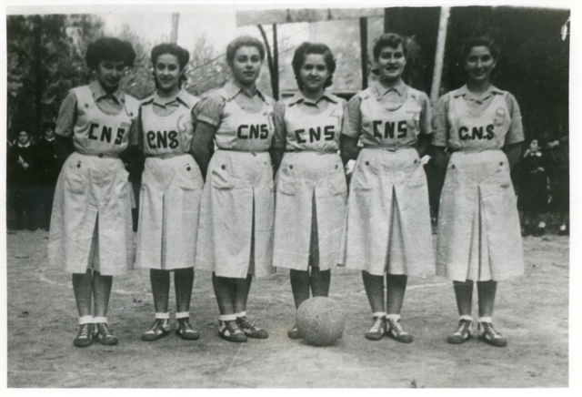 1950_00_00_d_Bàsquet femení 1_000576