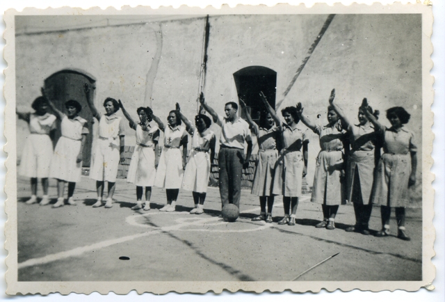 1950_00_00_d_Bàsquet femení 1_000579