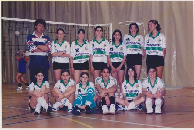 1998_05_29_Voleibol_Equip infantil_000507